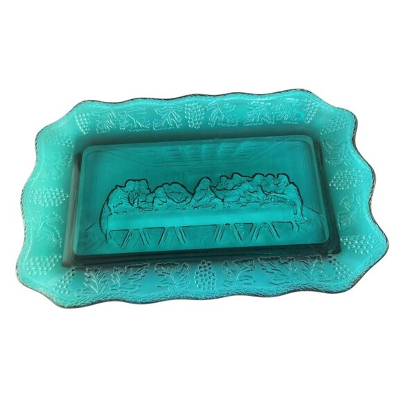 Vintage Indiana Tiara Glass Green Bread Plate With Last Supper Design - Picture 1 of 8